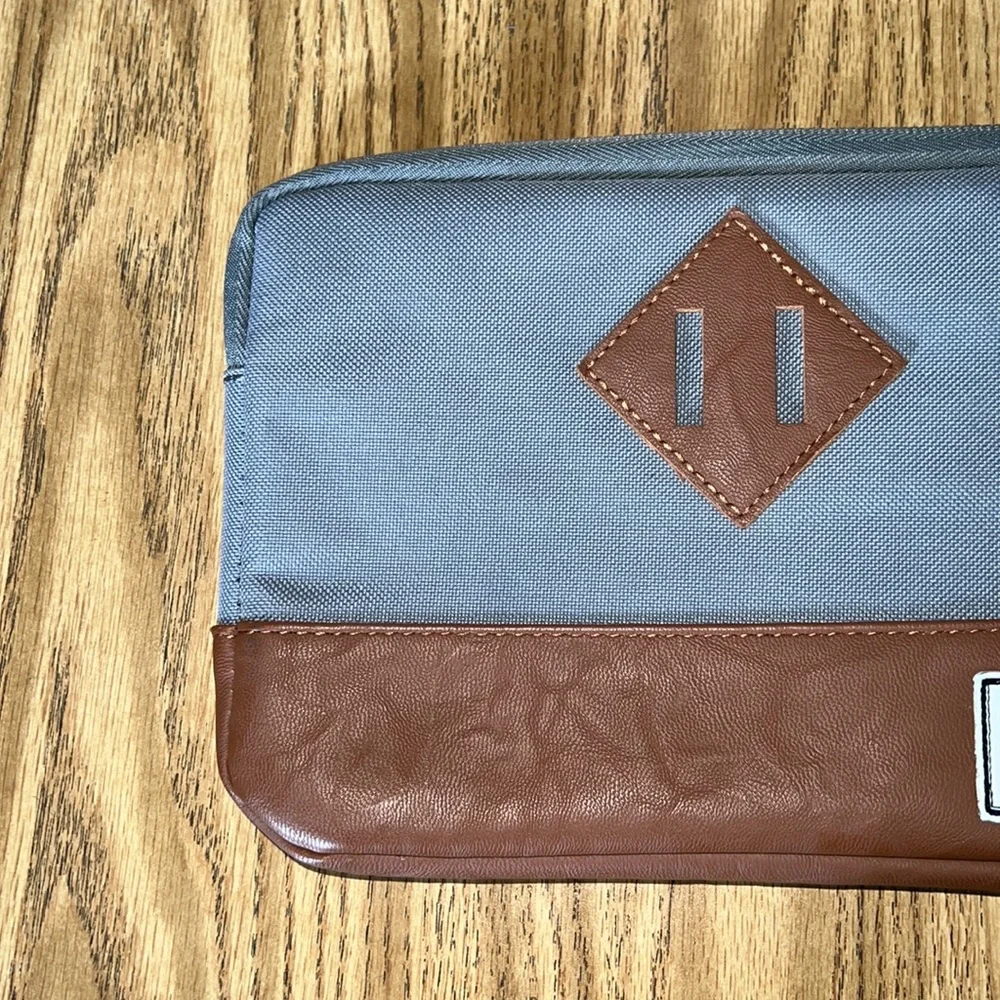 Herschel Supply Co. Heritage Sleeve For Ipad Mini